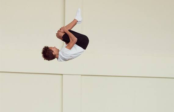 acrobatica back flip